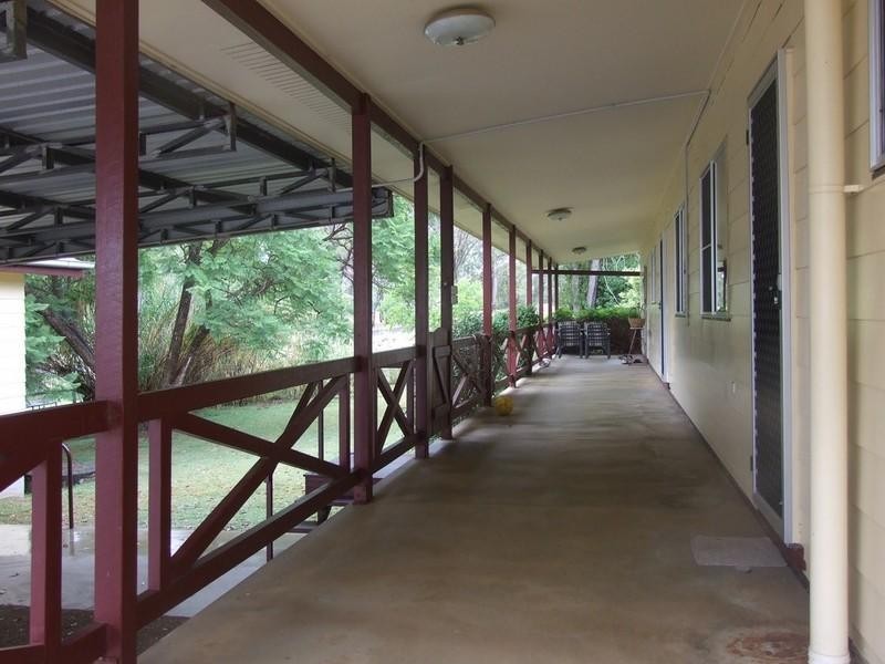 3 William Street, Crows Nest QLD 4355