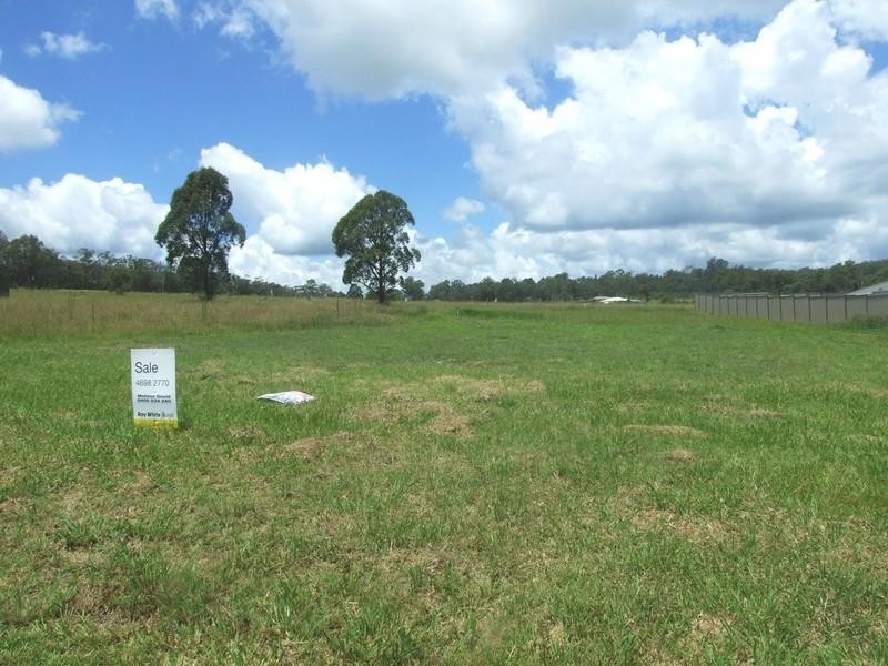 7 Naomi Drive, Crows Nest QLD 4355