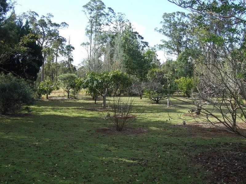 98 King Road, Blackbutt QLD 4306