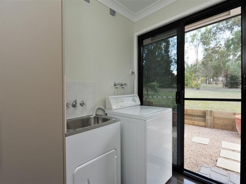 7 Jackson Court, Crows Nest QLD 4355