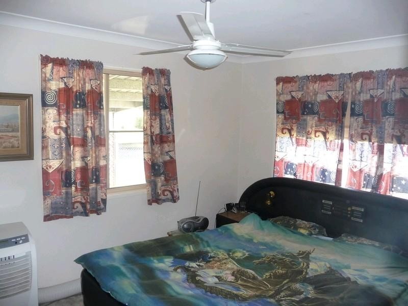 11 Victoria Street, Goombungee QLD 4354