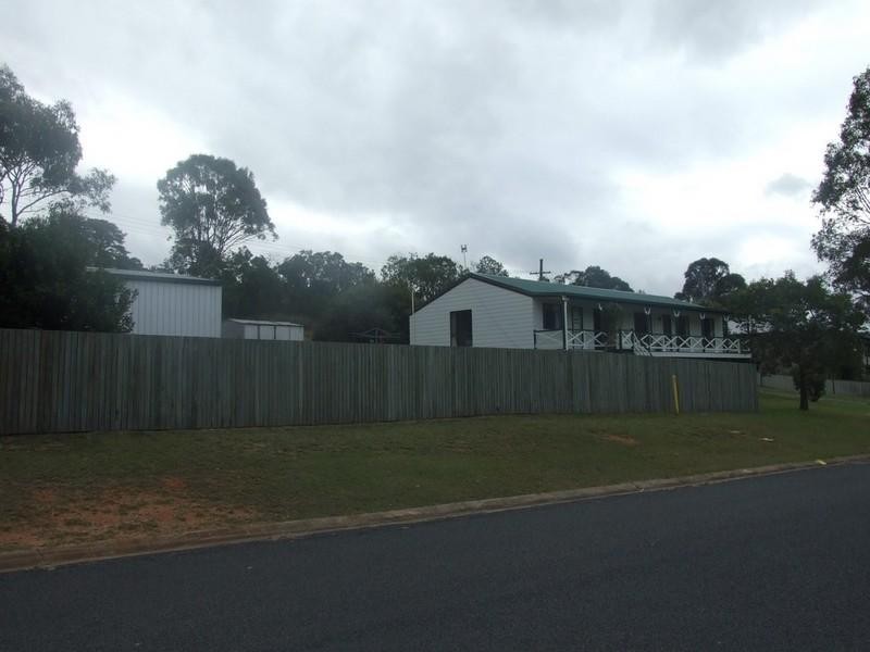 16 Railway Terrace, Crows Nest QLD 4355