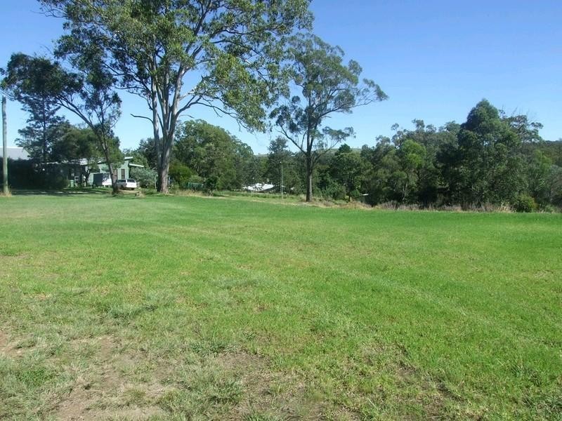 48 Dale Street, Crows Nest QLD 4355