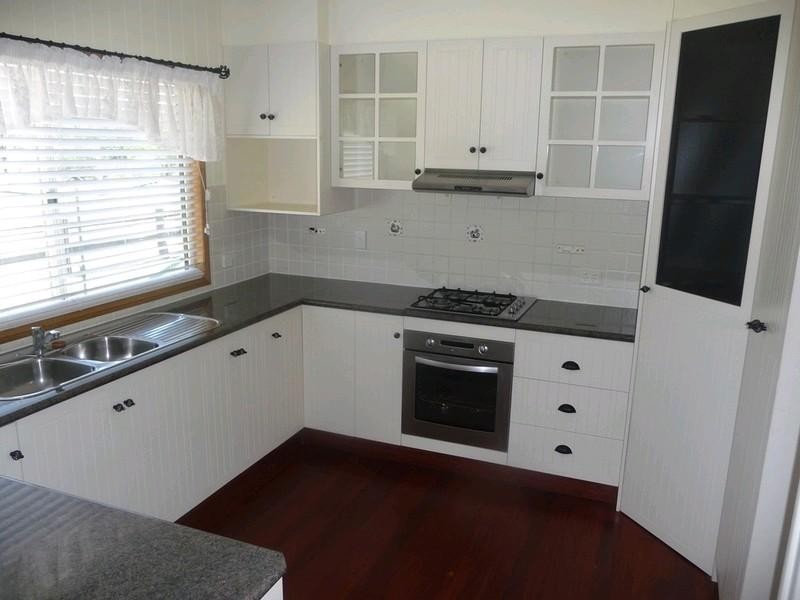 7313 NewEngland Highway, Crows Nest QLD 4355