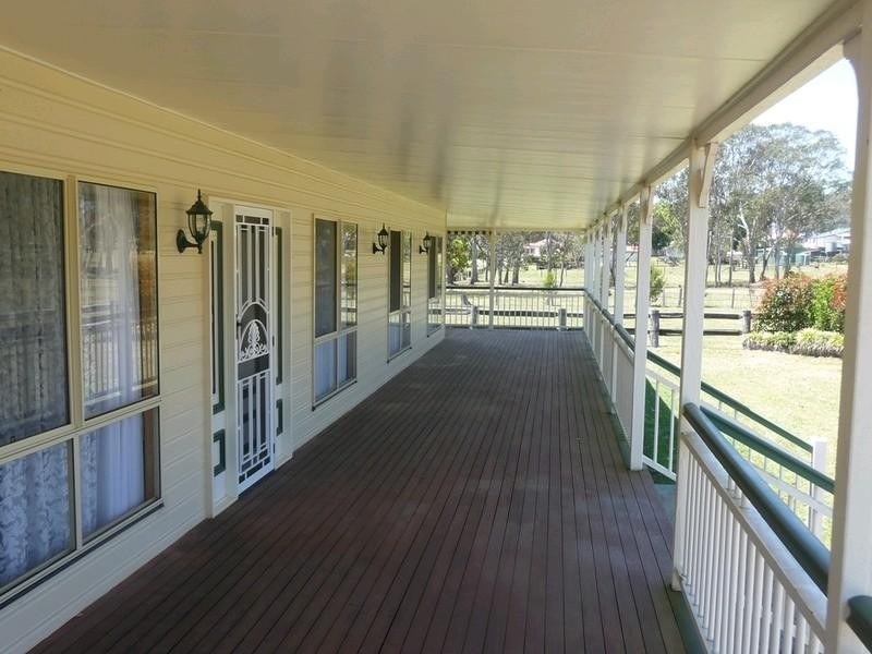 7313 NewEngland Highway, Crows Nest QLD 4355