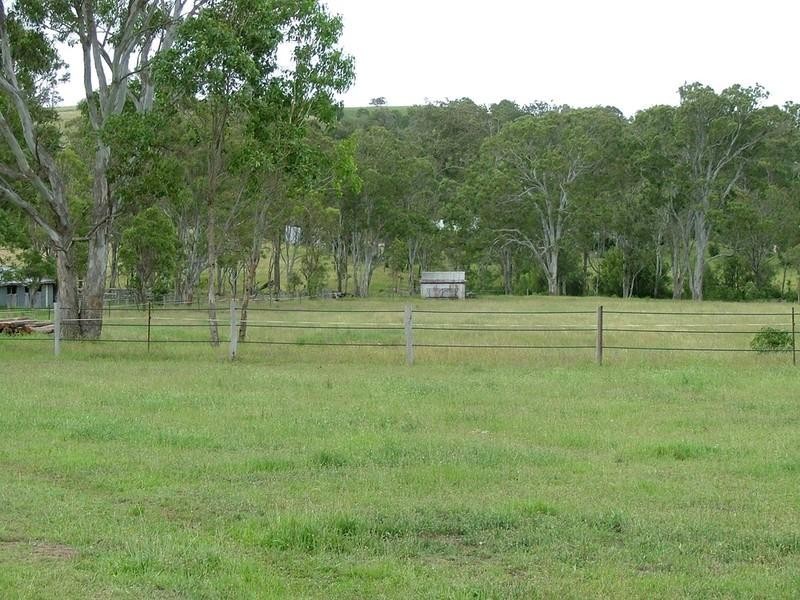7313 NewEngland Highway, Crows Nest QLD 4355