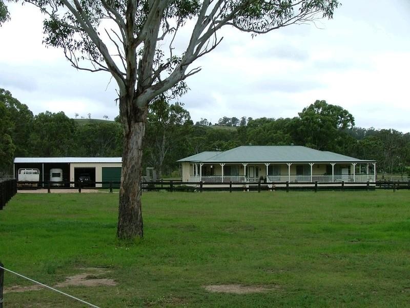 7313 NewEngland Highway, Crows Nest QLD 4355