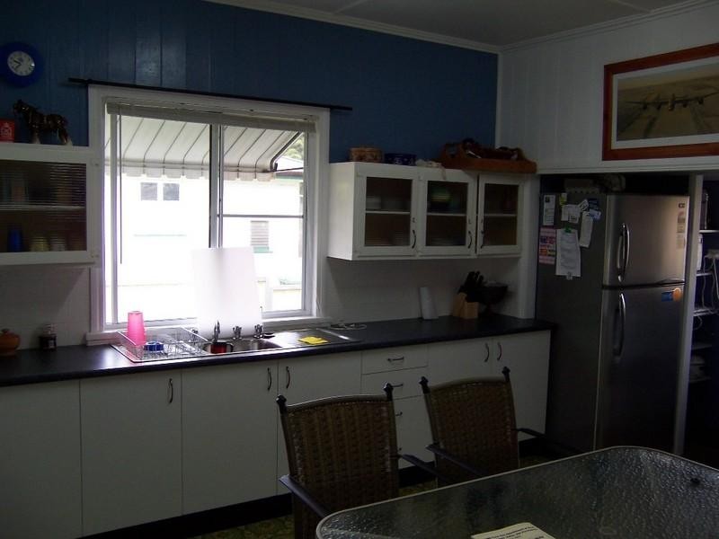 5 Nolan Street, Crows Nest QLD 4355