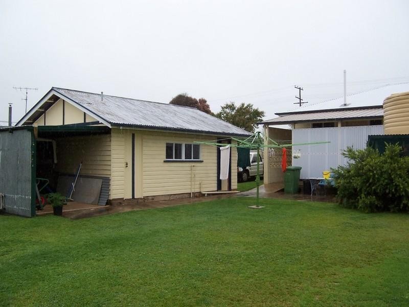 5 Nolan Street, Crows Nest QLD 4355