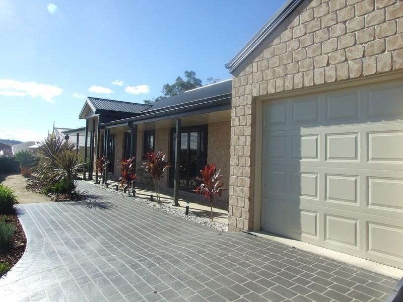 28 Naomi Drive, Crows Nest QLD 4355