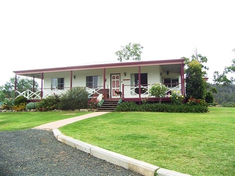 330 Emu Creek Road, Emu Creek QLD 4355