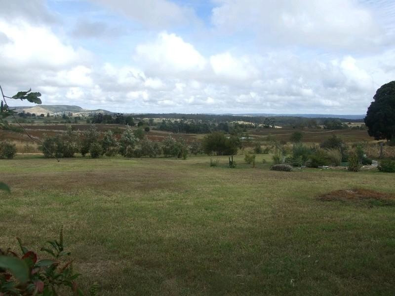 616 Jones Gully Road, Crows Nest QLD 4355