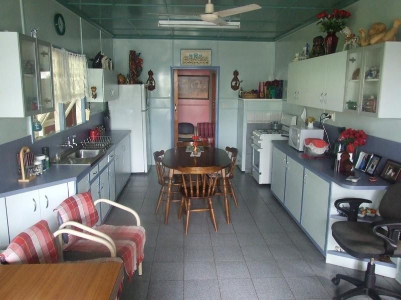 20 Toowoomba Road, Crows Nest QLD 4355