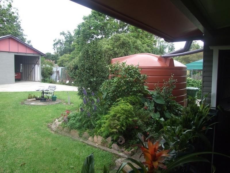 20 Toowoomba Road, Crows Nest QLD 4355