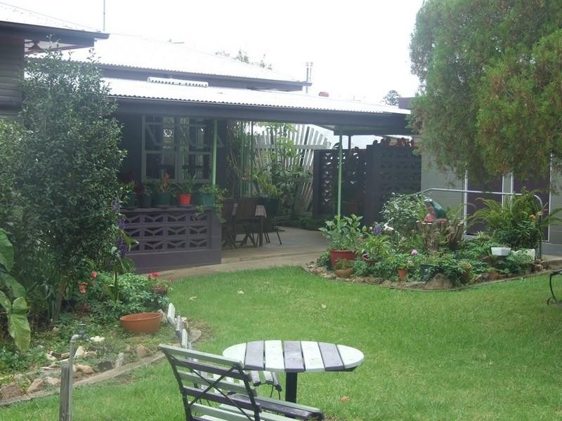 20 Toowoomba Road, Crows Nest QLD 4355