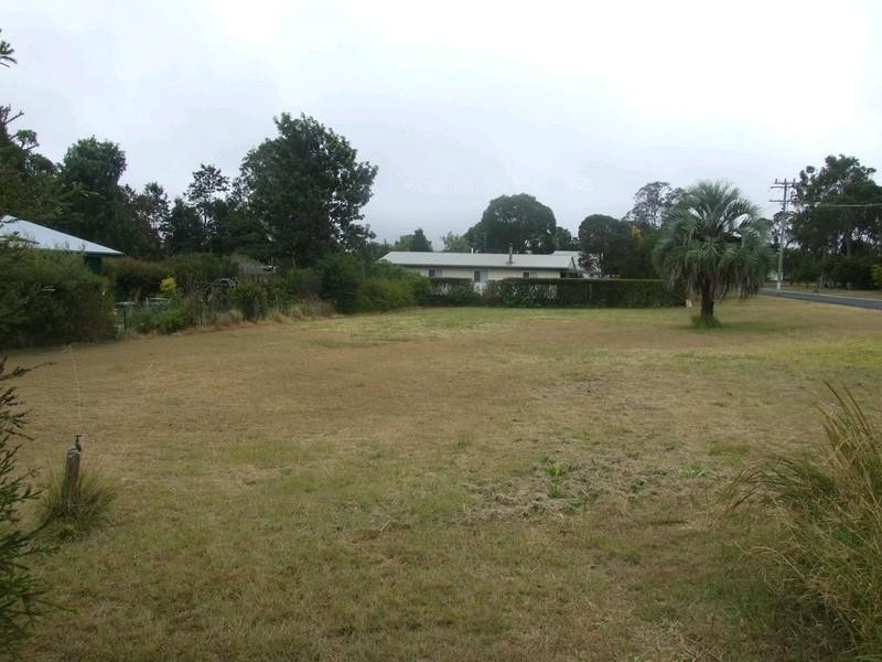 38 Charles Street, Crows Nest QLD 4355