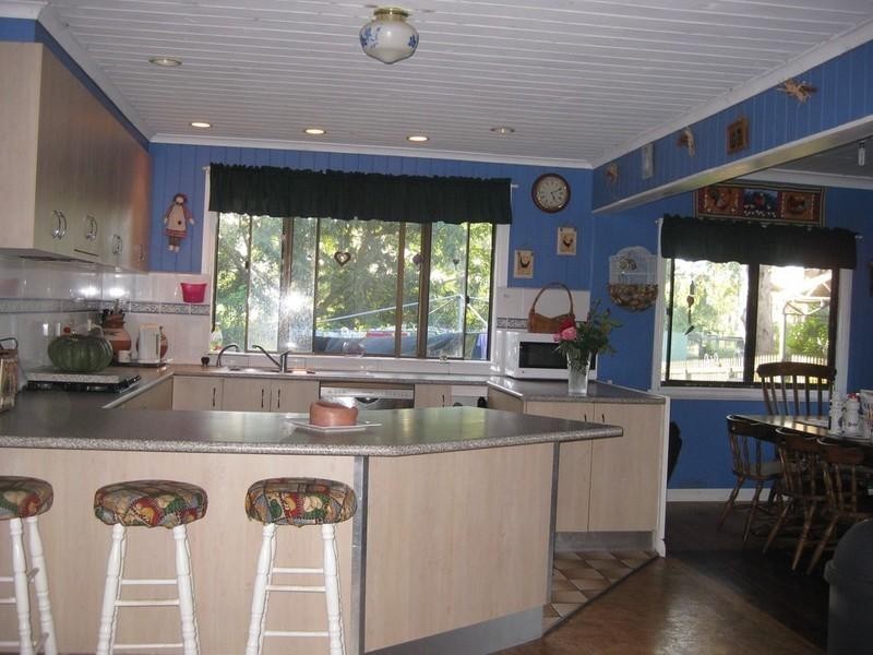 3 Lebsanft Street, Goombungee QLD 4354