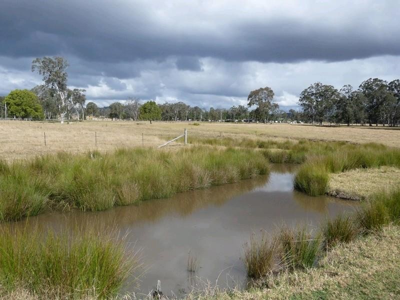 7534 New England Highway, Crows Nest QLD 4355