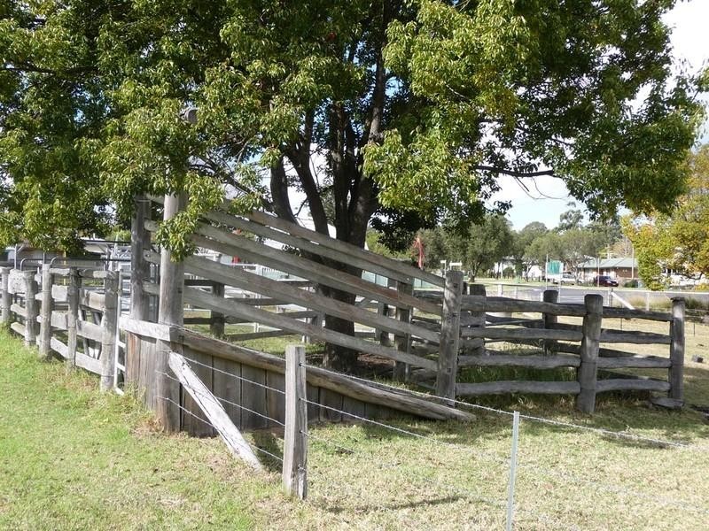 7534 New England Highway, Crows Nest QLD 4355