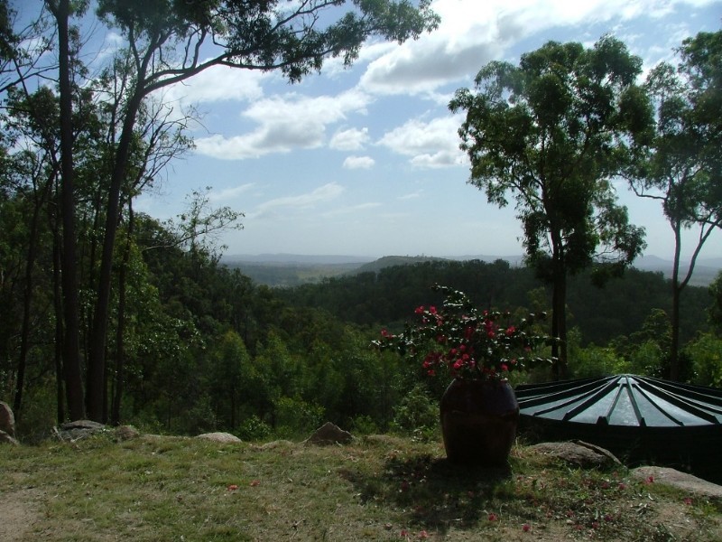 94 Dahl Road, Crows Nest QLD 4355