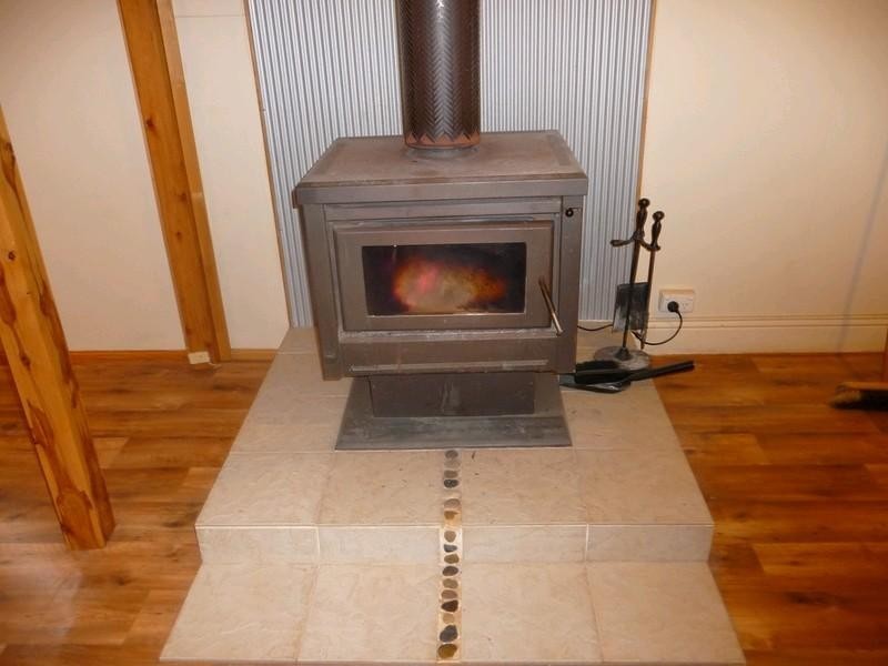 24 Andrews Road, Crows Nest QLD 4355