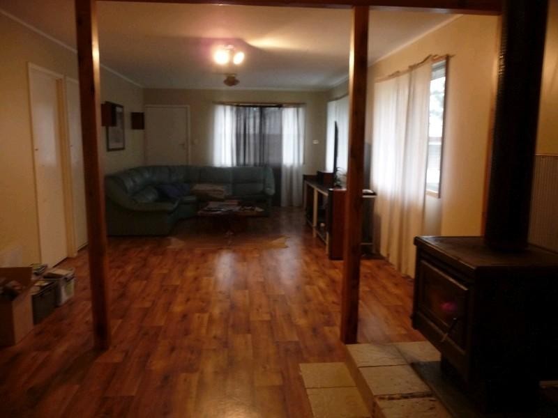 24 Andrews Road, Crows Nest QLD 4355