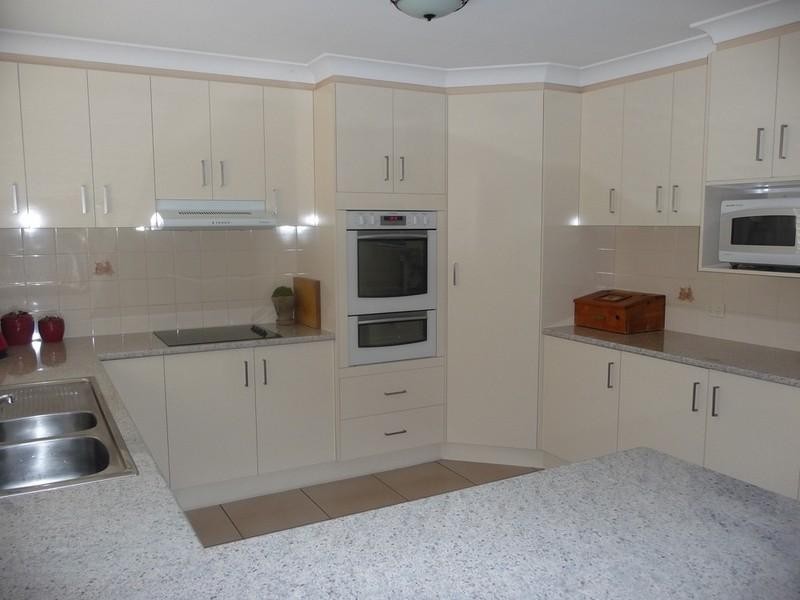 14 Woolmer Road, Highfields QLD 4352