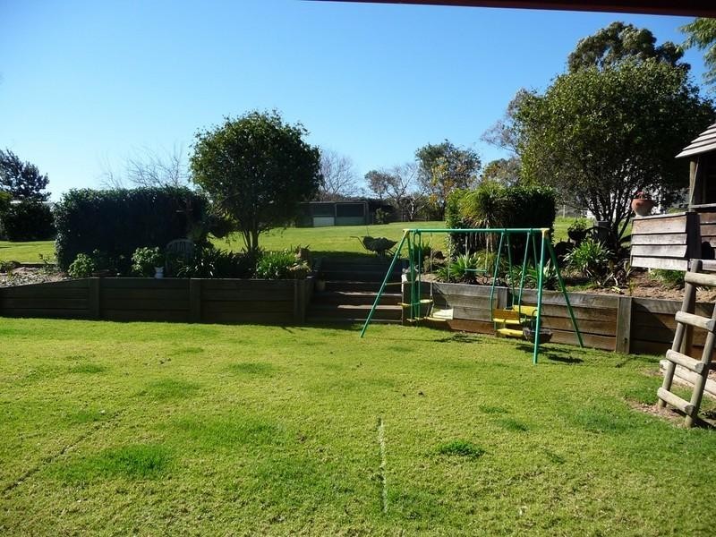 14 Woolmer Road, Highfields QLD 4352