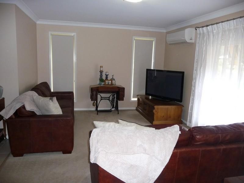 14 Woolmer Road, Highfields QLD 4352