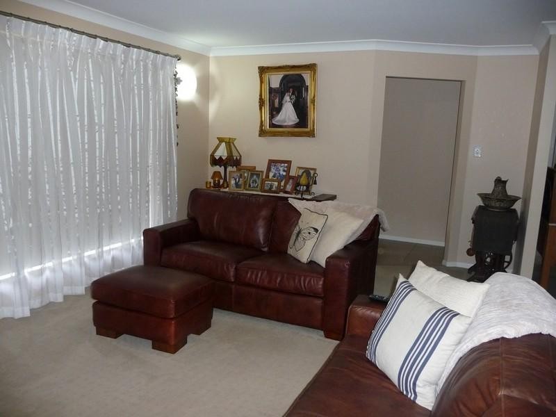 14 Woolmer Road, Highfields QLD 4352