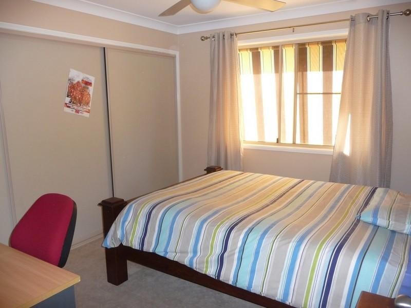 14 Woolmer Road, Highfields QLD 4352