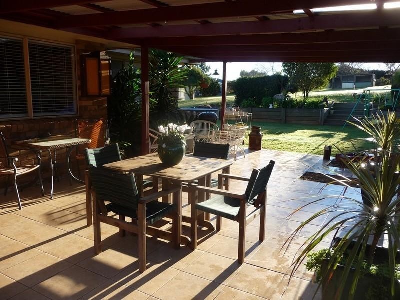 14 Woolmer Road, Highfields QLD 4352