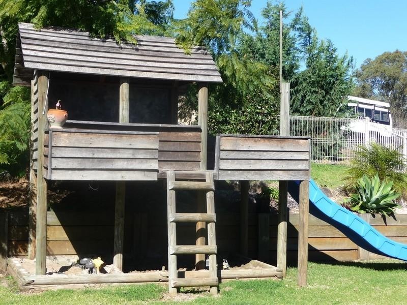 14 Woolmer Road, Highfields QLD 4352