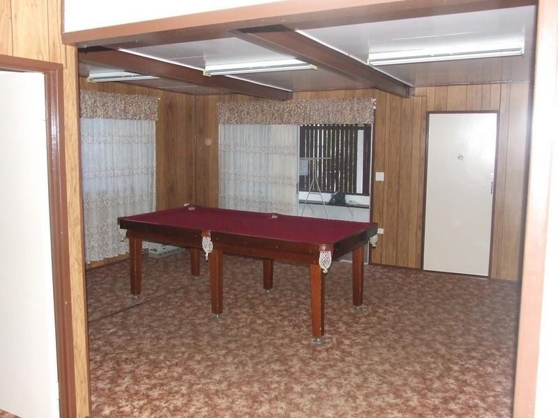 5 New England Highway, Crows Nest QLD 4355