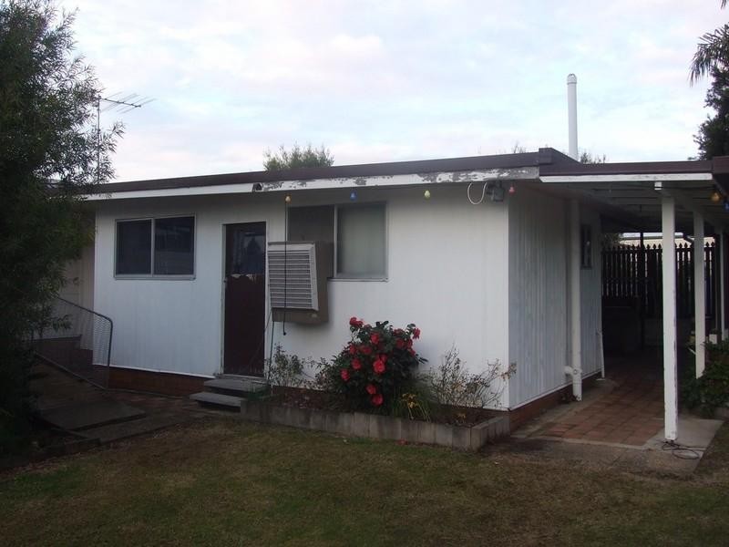 5 New England Highway, Crows Nest QLD 4355