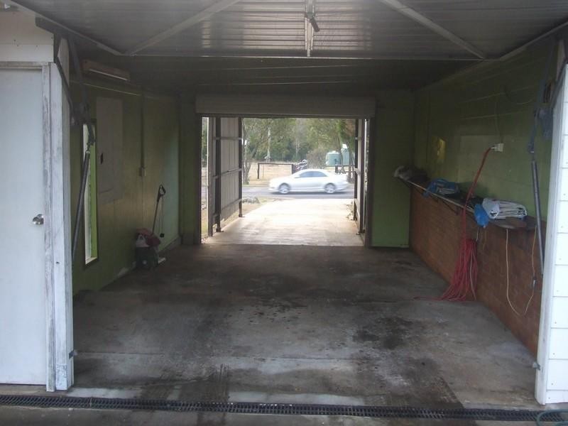 5 New England Highway, Crows Nest QLD 4355