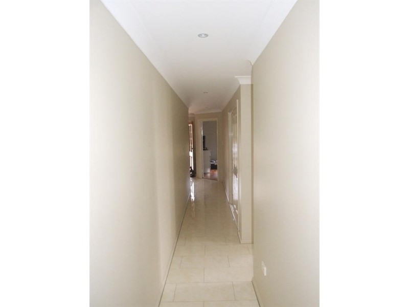 28 Parkland Drive, Crows Nest QLD 4355