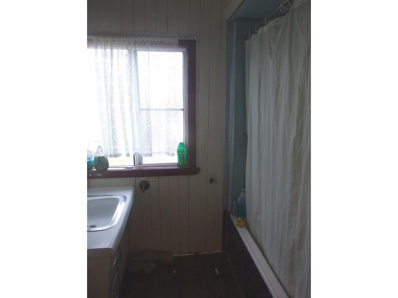 19 Odassa Street, Goombungee QLD 4354