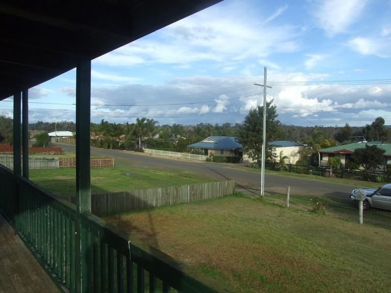 19 Odassa Street, Goombungee QLD 4354