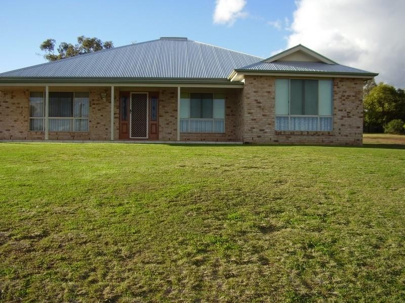 5 Odassa Street, Goombungee QLD 4354