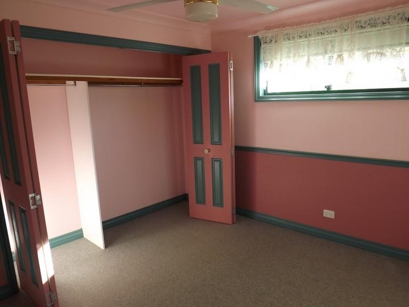 24 Harth Street, Goombungee QLD 4354