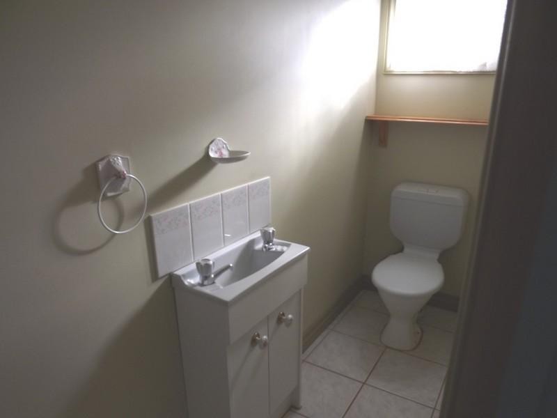 24 Harth Street, Goombungee QLD 4354