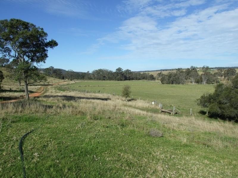 70 Thornville Range Road, Crows Nest QLD 4355