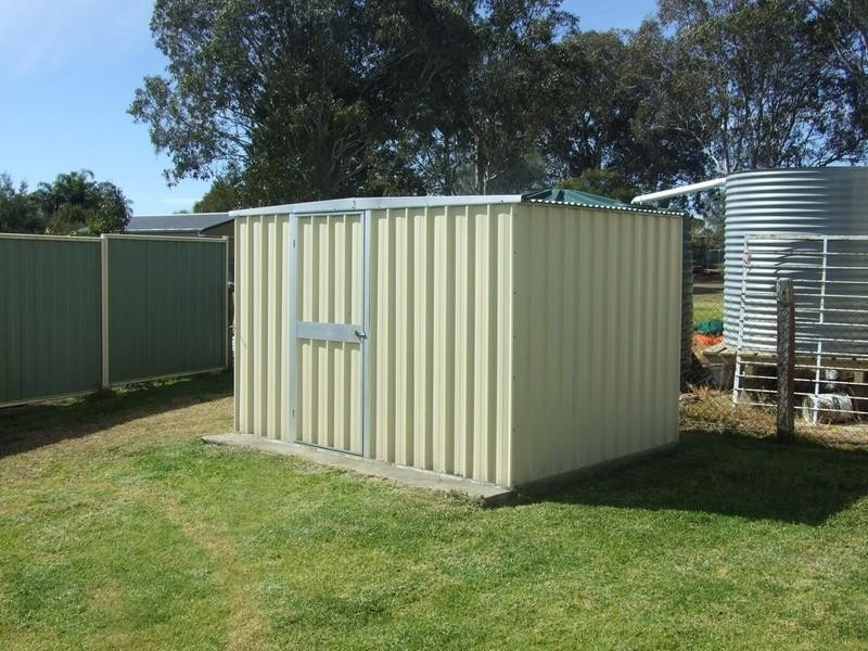 10 Park Road, Crows Nest QLD 4355