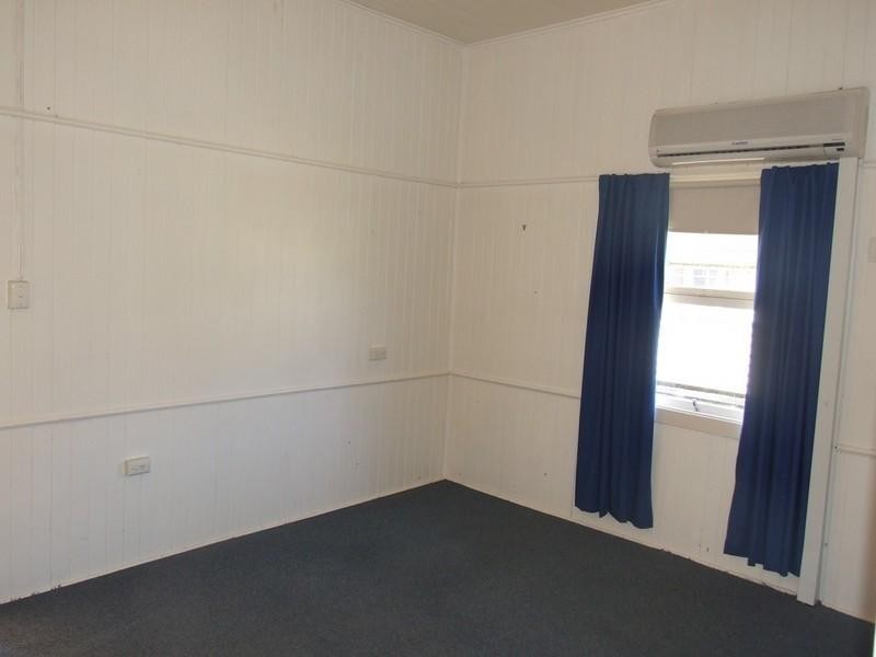 7 Gleeson Street, Crows Nest QLD 4355