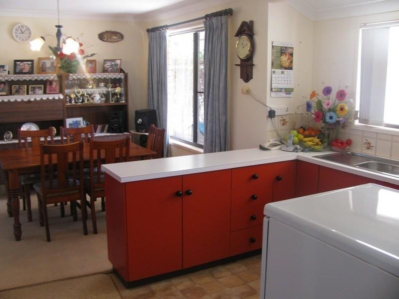 7265 New England Highway, Crows Nest QLD 4355