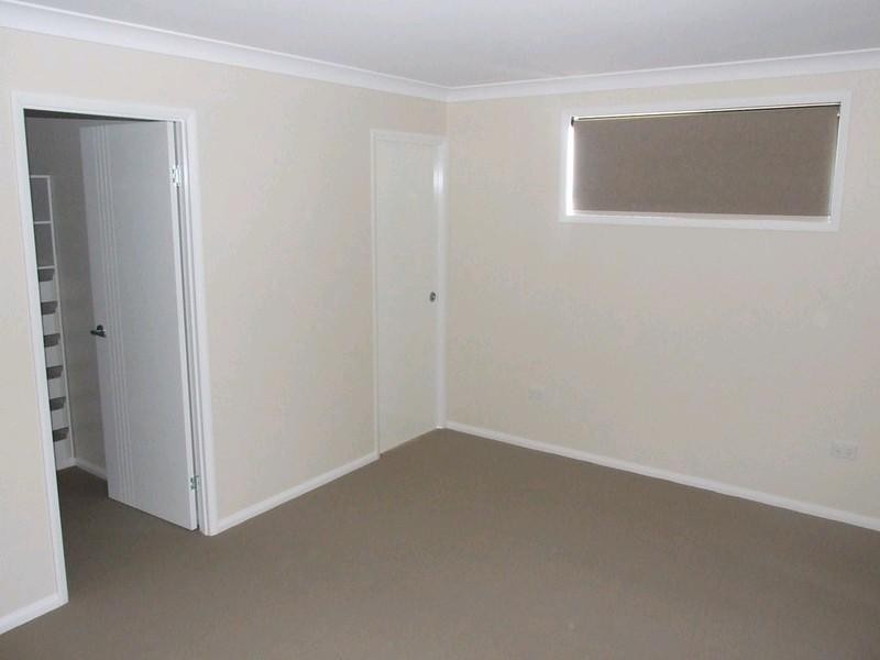 41 Naomi Drive, Crows Nest QLD 4355