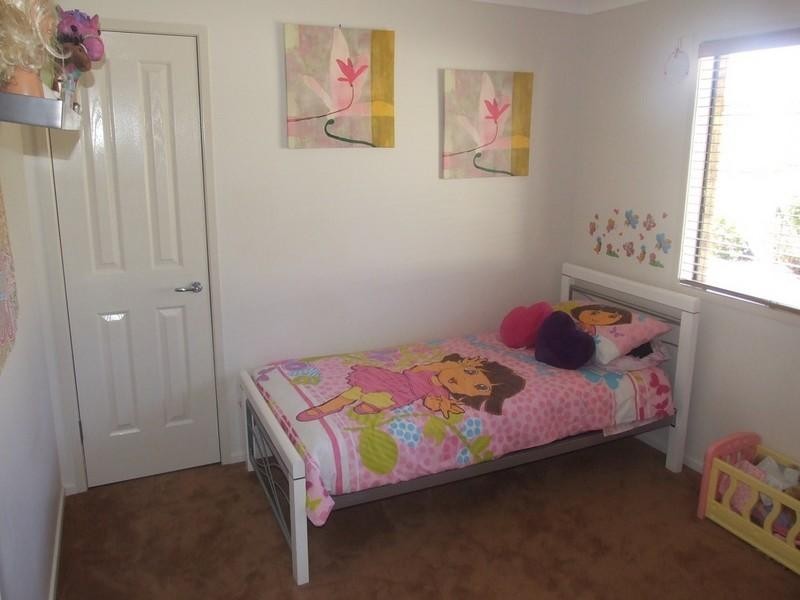 28 Samuel Avenue, Crows Nest QLD 4355