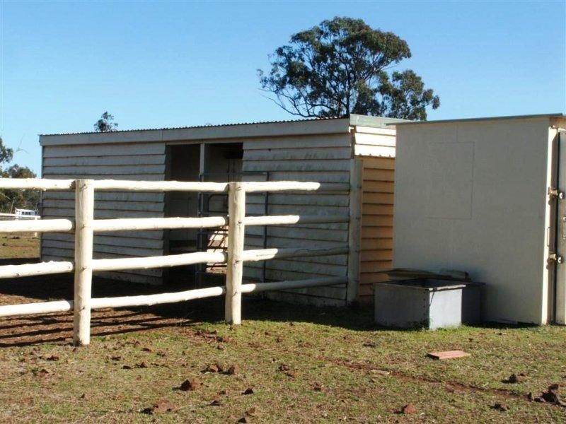 216 Peters Road, Groomsville QLD 4352