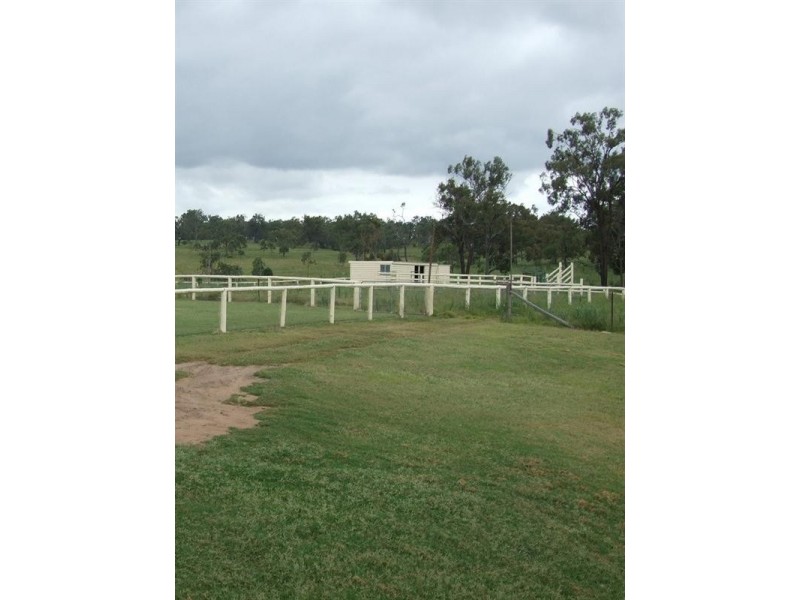 216 Peters Road, Groomsville QLD 4352